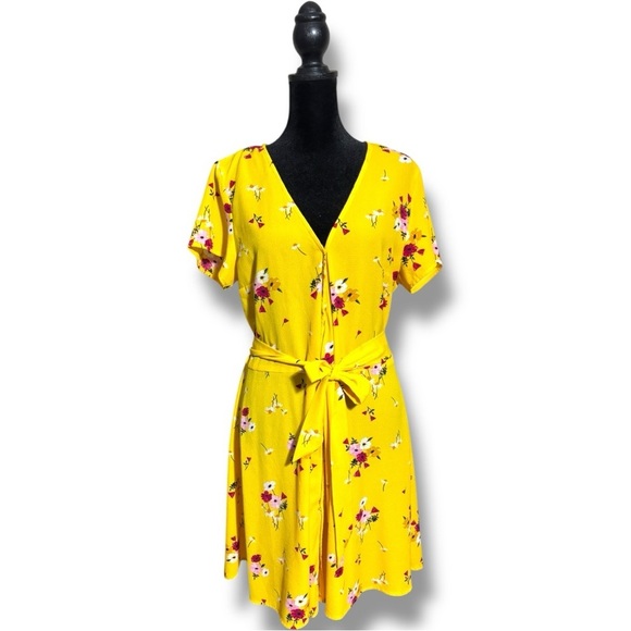 Divided By H&M Sunny Bright Yellow Floral Wrap Short Sleeve Mini Dress - Picture 2 of 16